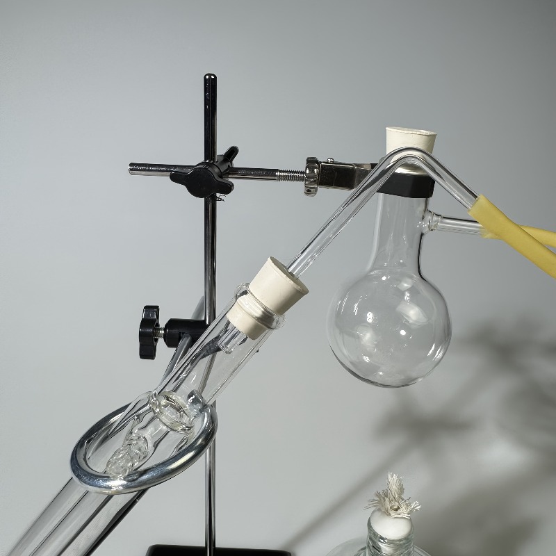 Ensemble d'appareils de Distil - Essential Oils avis et prix